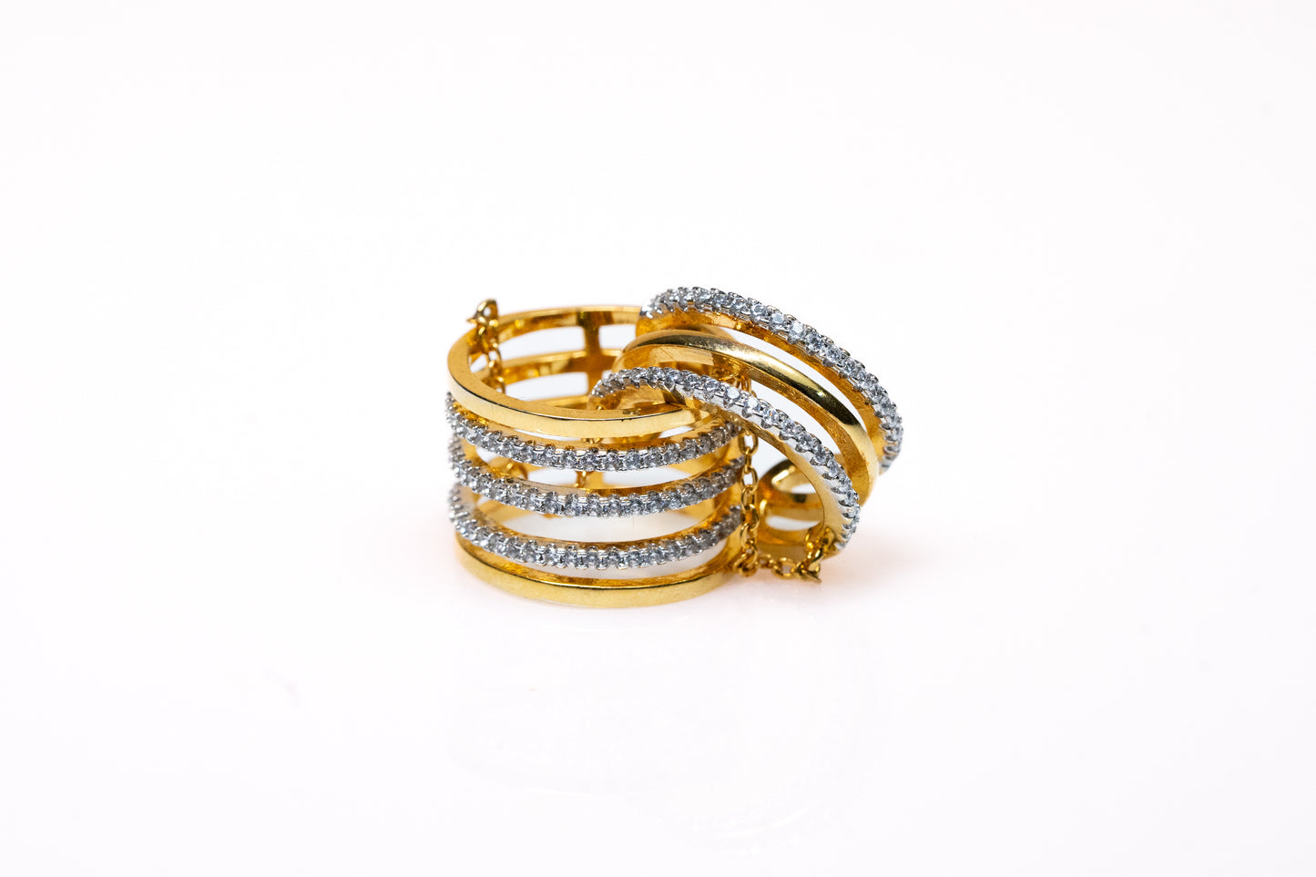 Golden Radiance Stunning Gold Ring